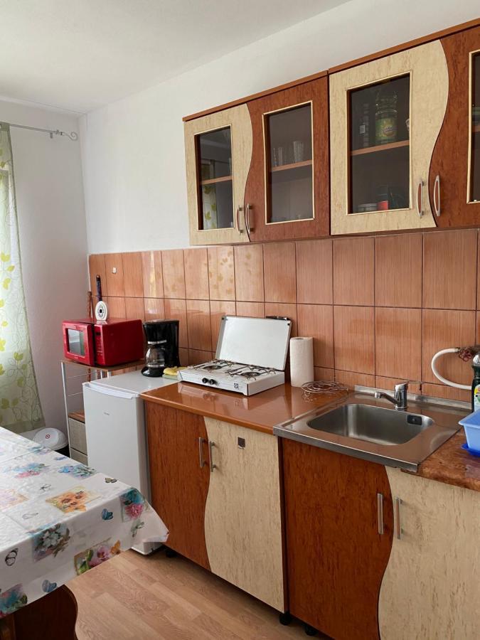 Apartament Ally'S Apartman Orsova Kültér fotó